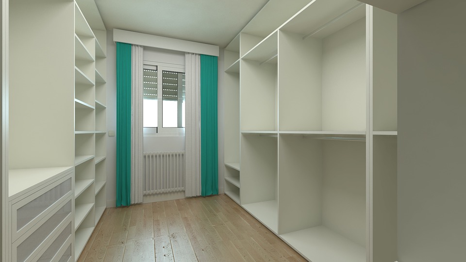 Cómo amueblar un vestidor pequeño sin morir en el intento