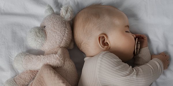 Guía completa para establecer rutinas de sueño y potenciar el desarrollo de tu bebé