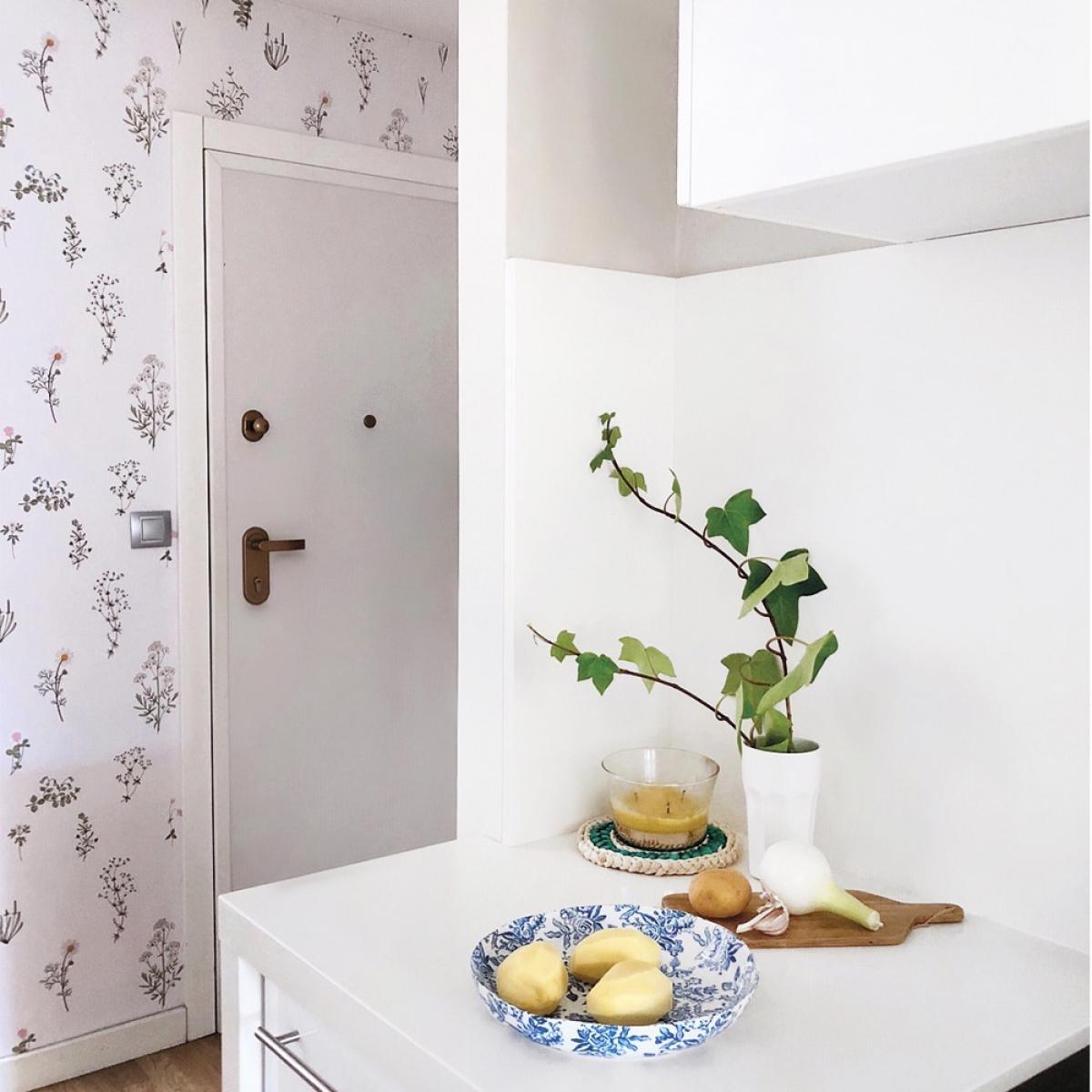 Rollo de dos paneles autoadhesivos canvas FLORES SILVESTRES