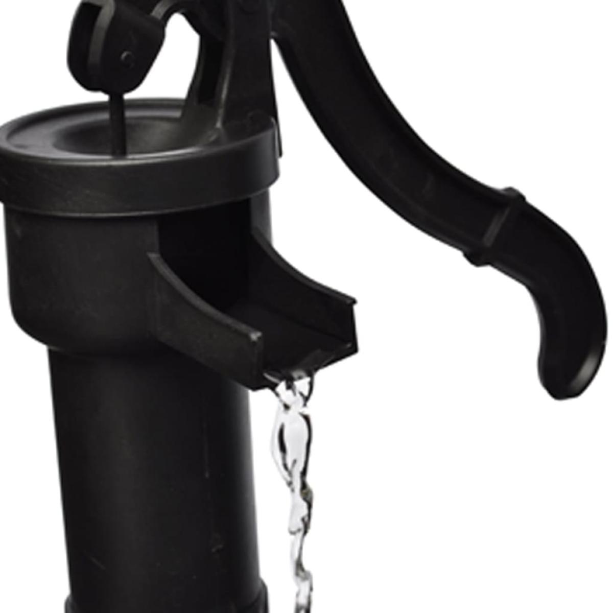 Fuente con diseño de bomba de pozo