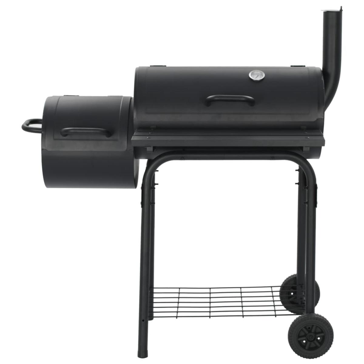 Barbacoa clásica de carbón con ahumador