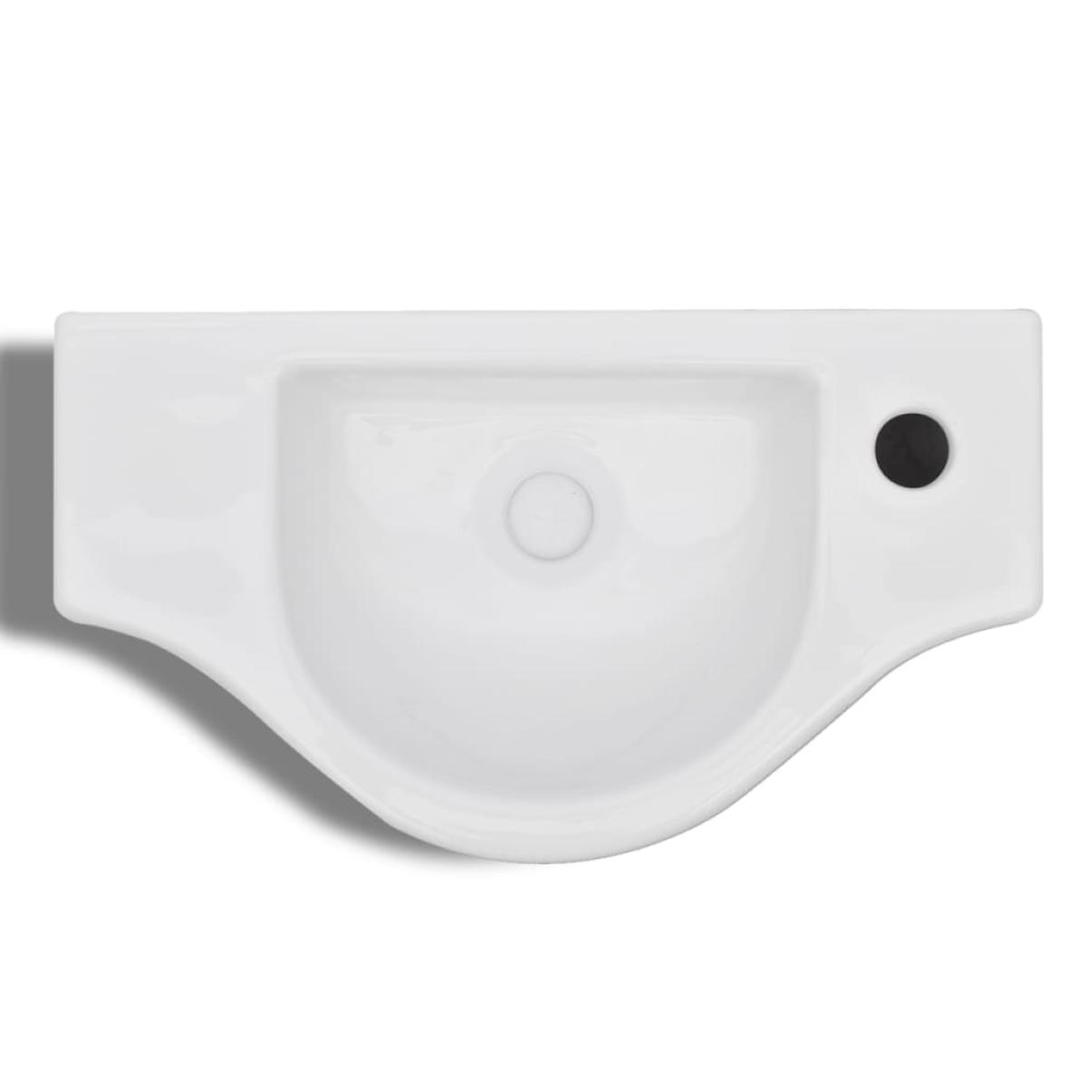 Lavabo de cerámica blanco con agujero para grifo 