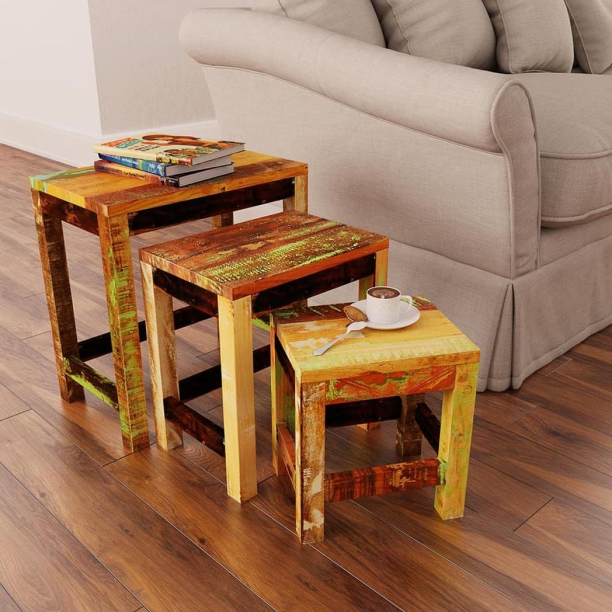 Set de 3 mesitas apilables vintage de madera maciza reciclada
