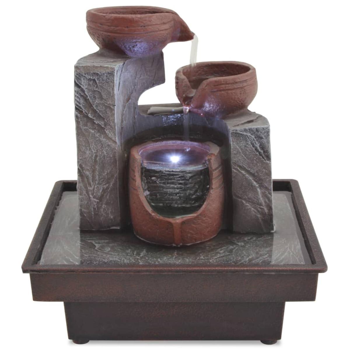 Fuente de interior con luz LED poliresina
