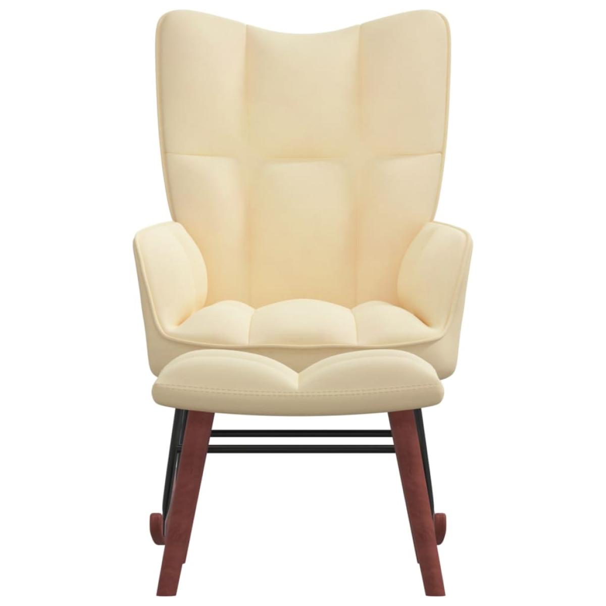 Silla mecedora con reposapiés terciopelo crema