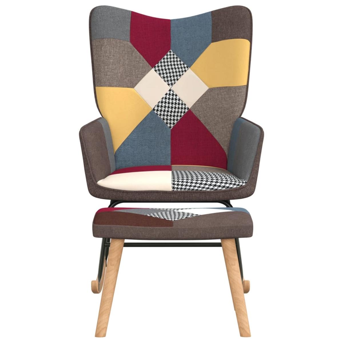 Silla mecedora con reposapiés tela patchwork