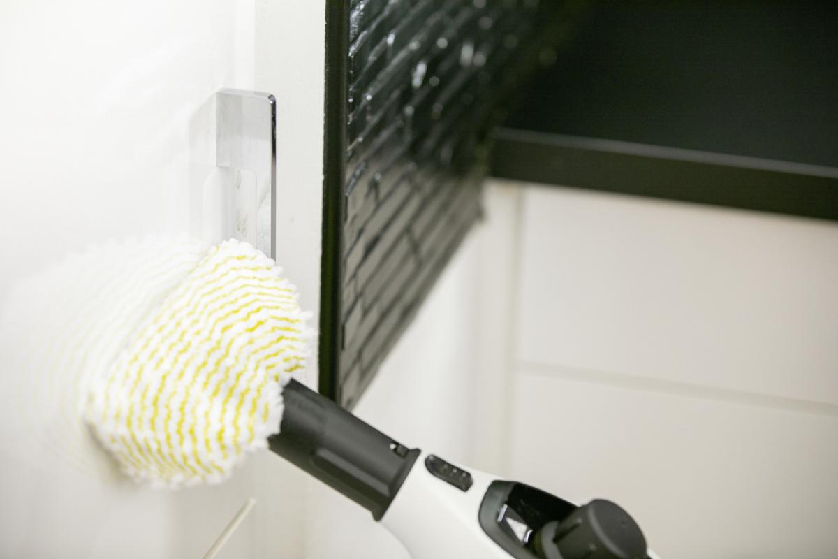 PISTOLA VAPOR KARCHER SC1 1200W 3BAR 6 ACCESORIOS 1.516-400.0