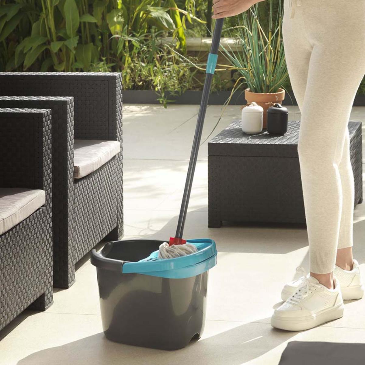 CUBO OVALADO SP-BERNER 11318 CON ESCURRIDOR 16L