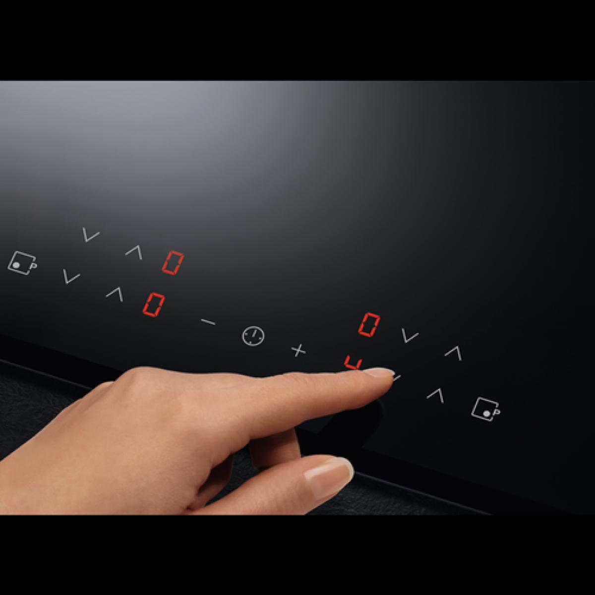 ENCIMERA INDUCCION AEG IKB6330SFB 3F. ZONA 28 CM