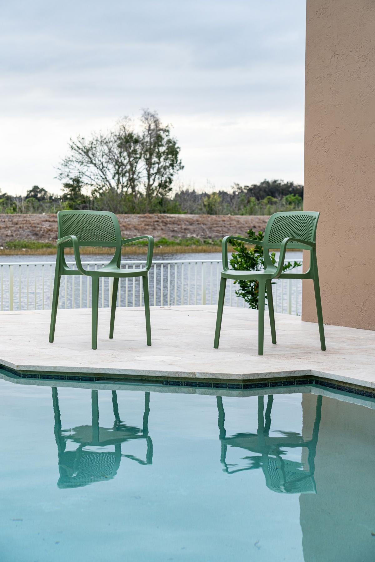 Sillón VERDI, apilable, polipropileno verde