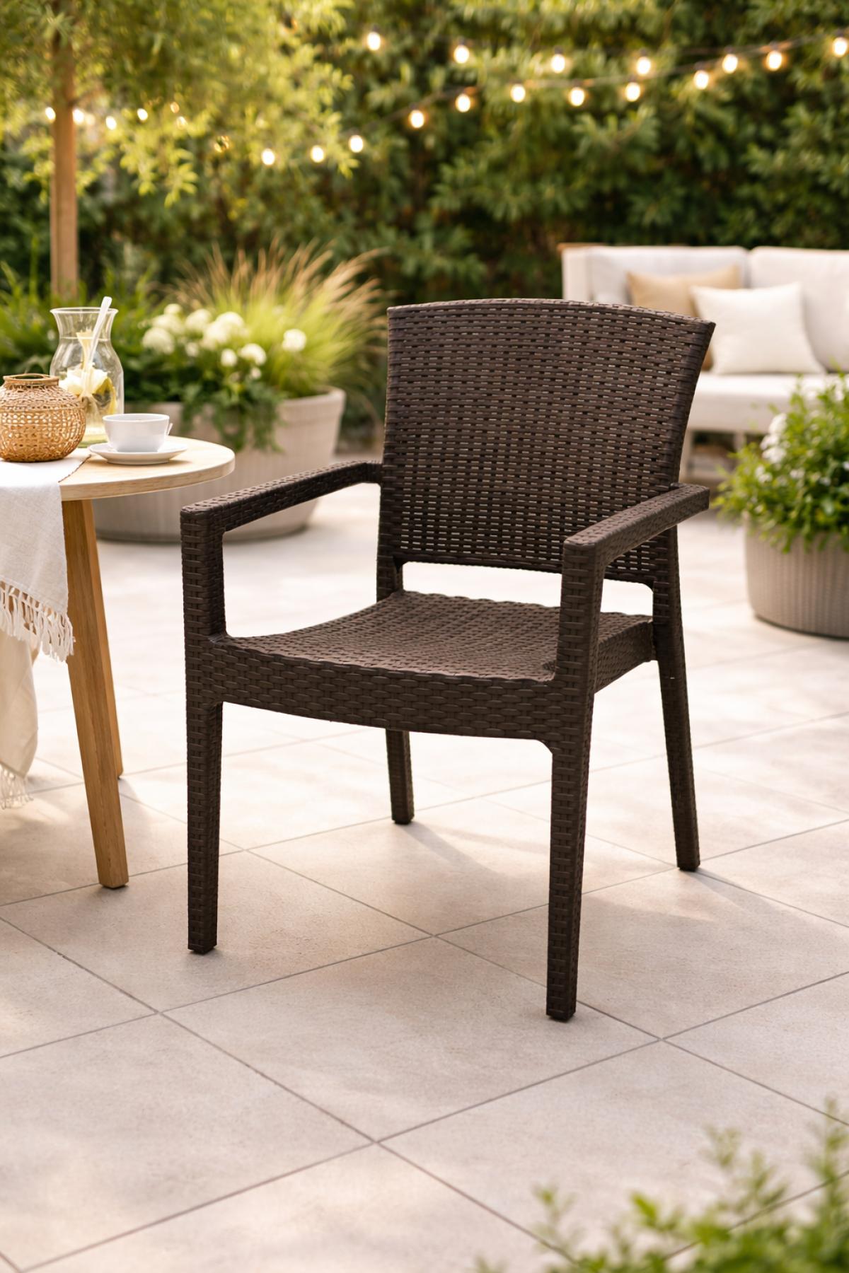 Sillón LARRY, apilable, polipropileno marrón chocolate