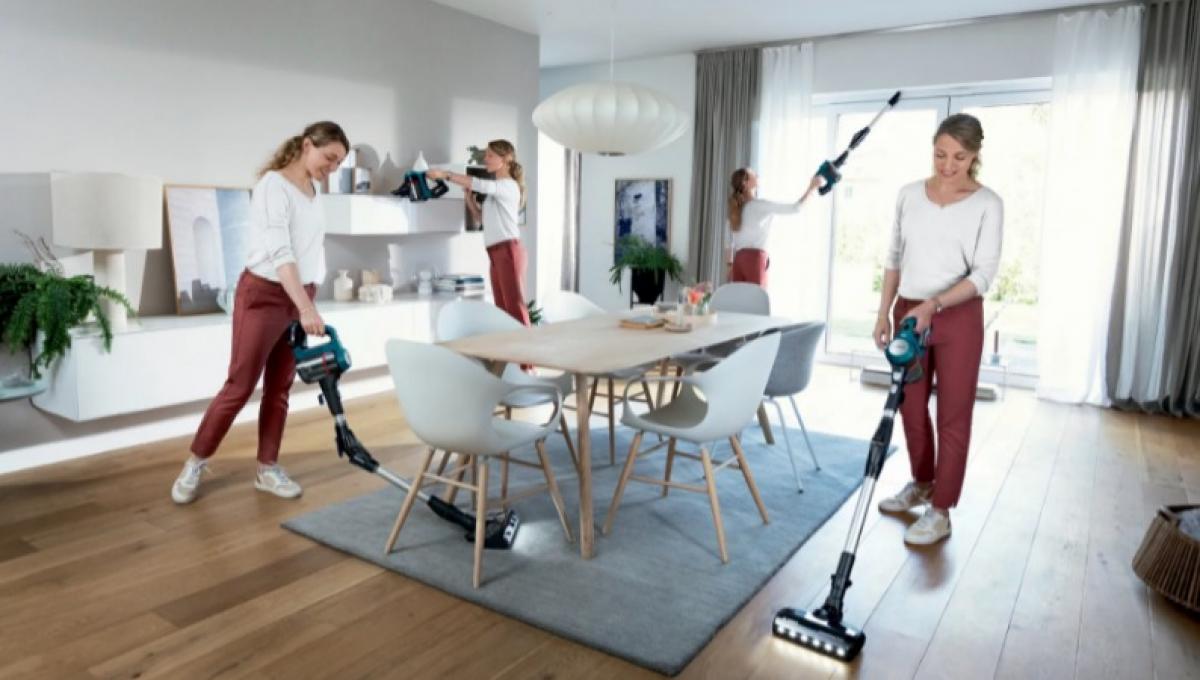 ESCOBA BOSCH BSS71125AH UNLIMITED 7 AZUL 18V 35MIN AUT.