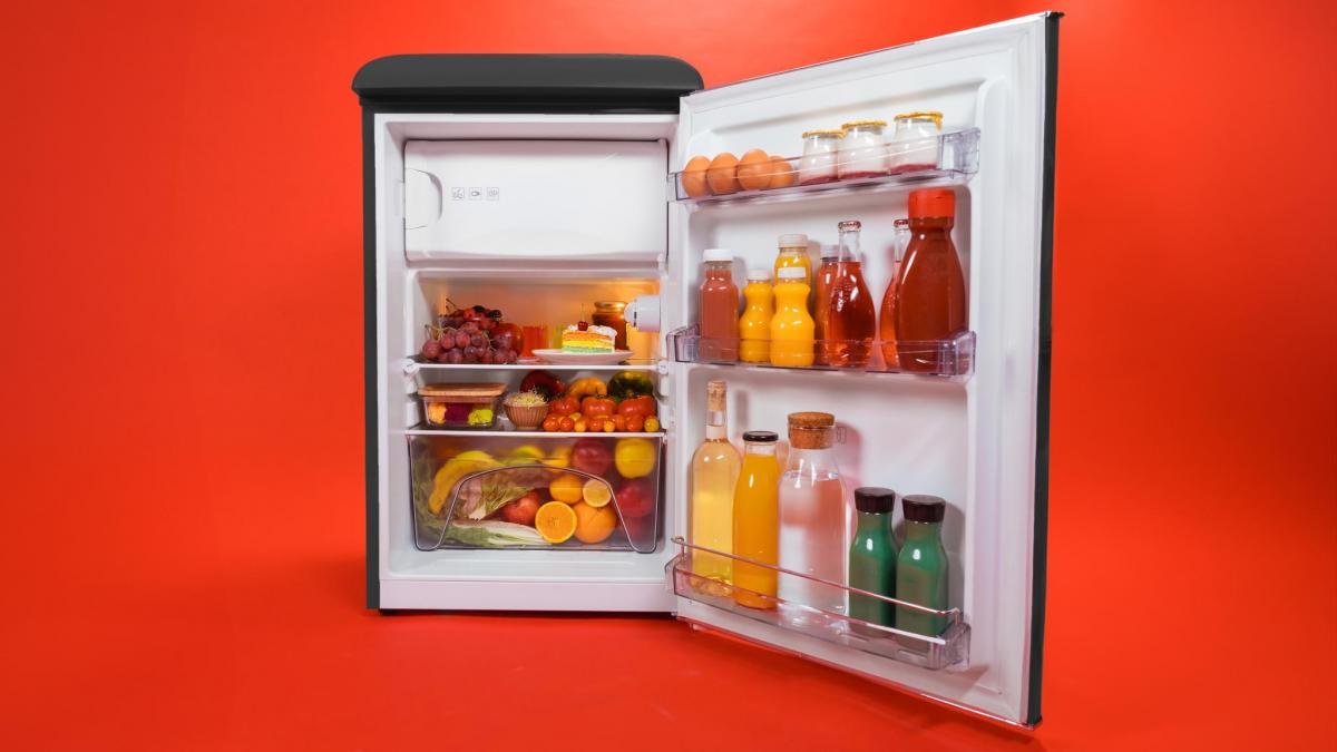 FRIGO 1P CECOTEC 02748 BOLERO COOLMARKET TT ORIGIN 90X55 E 110L RETRO NGO