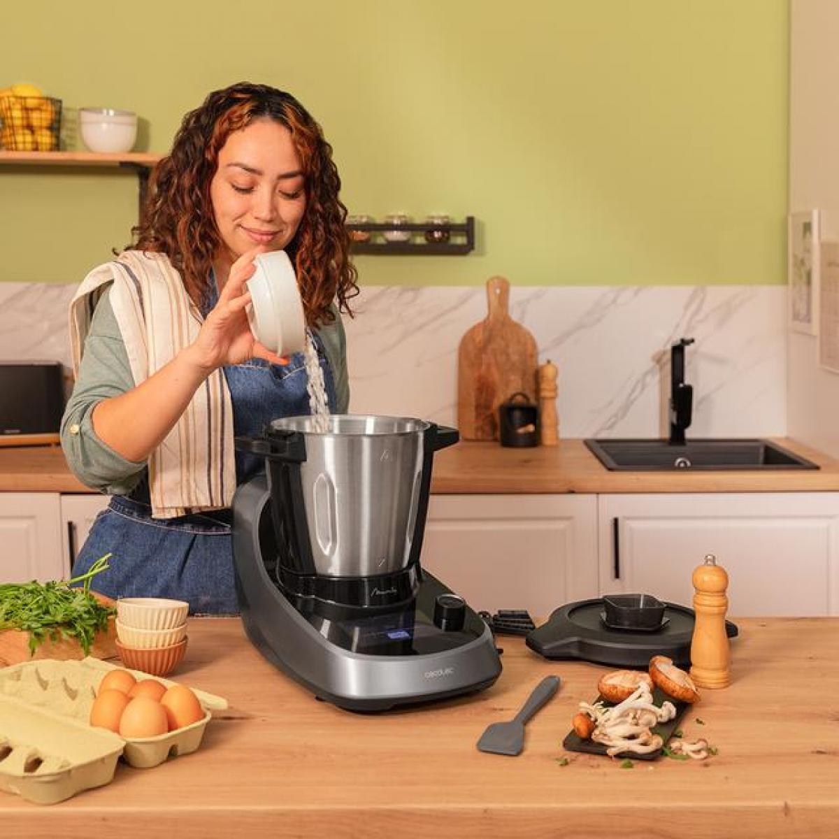 ROBOT CECOTEC 04345 MAMBO TOUCH 3,3L 1600W