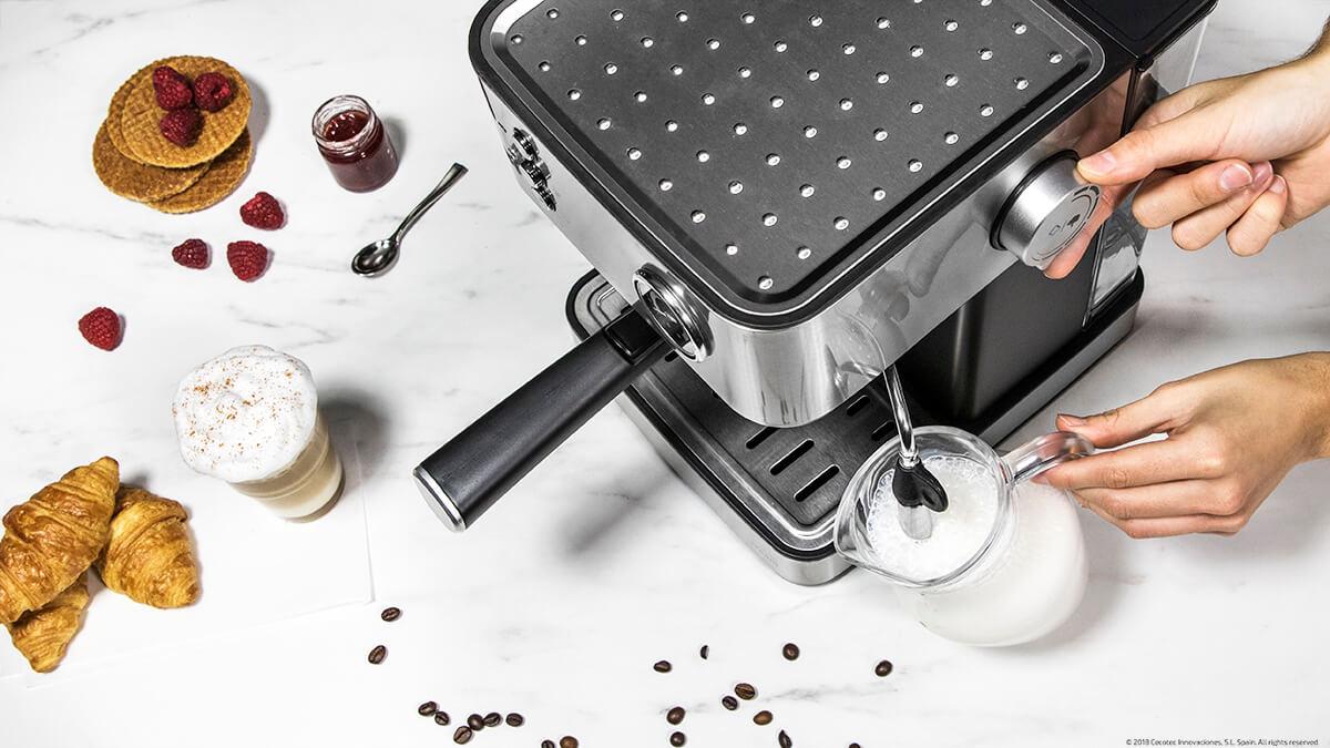 CAFETERA EXPRESS CECOTEC 01556 POWER ESPRESSO 20 PROFESSIONALE 20BAR 850W