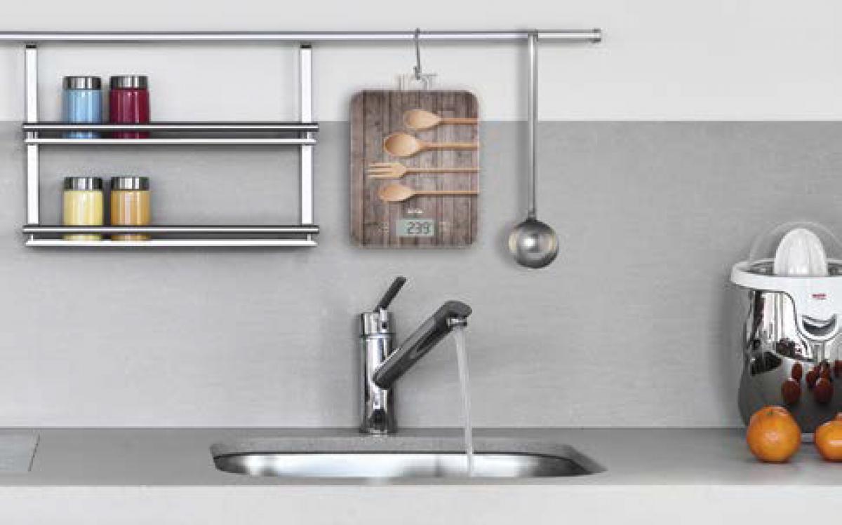 BALANZA COCINA  LAICA KS5010N 10KG ELECT.MADERA CUCHARAS