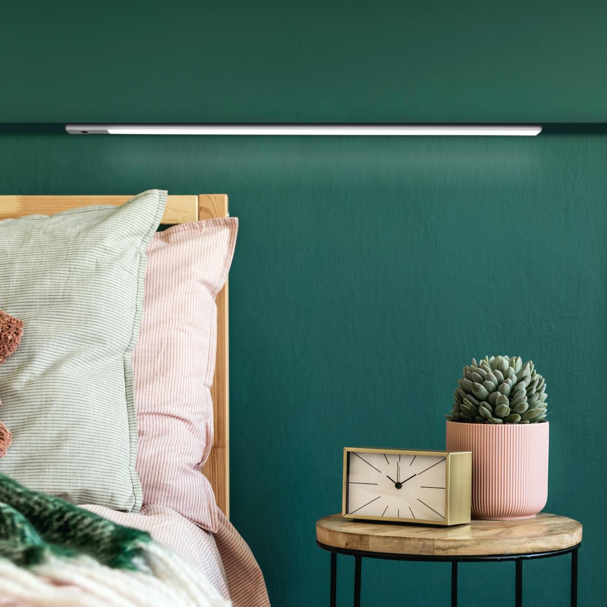 Aplique LED recargable por USB Kaus con sensor táctil de proximidad