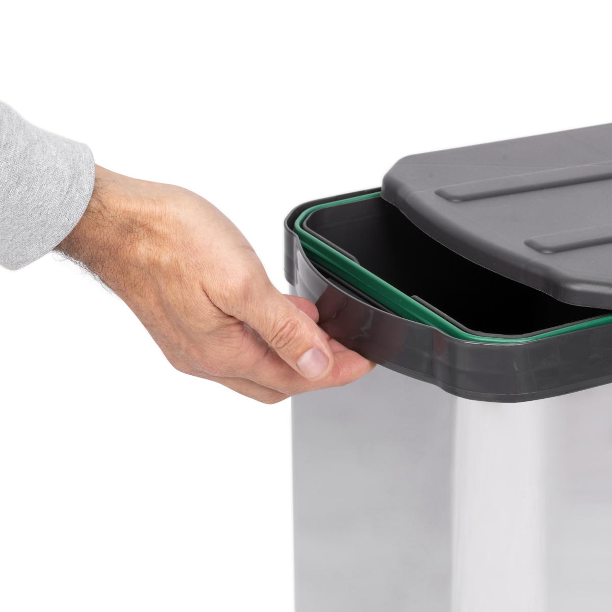 Contenedores de reciclaje Recycle Inox para cocina, 2 x 12 L, fijación inferior y extracción manual