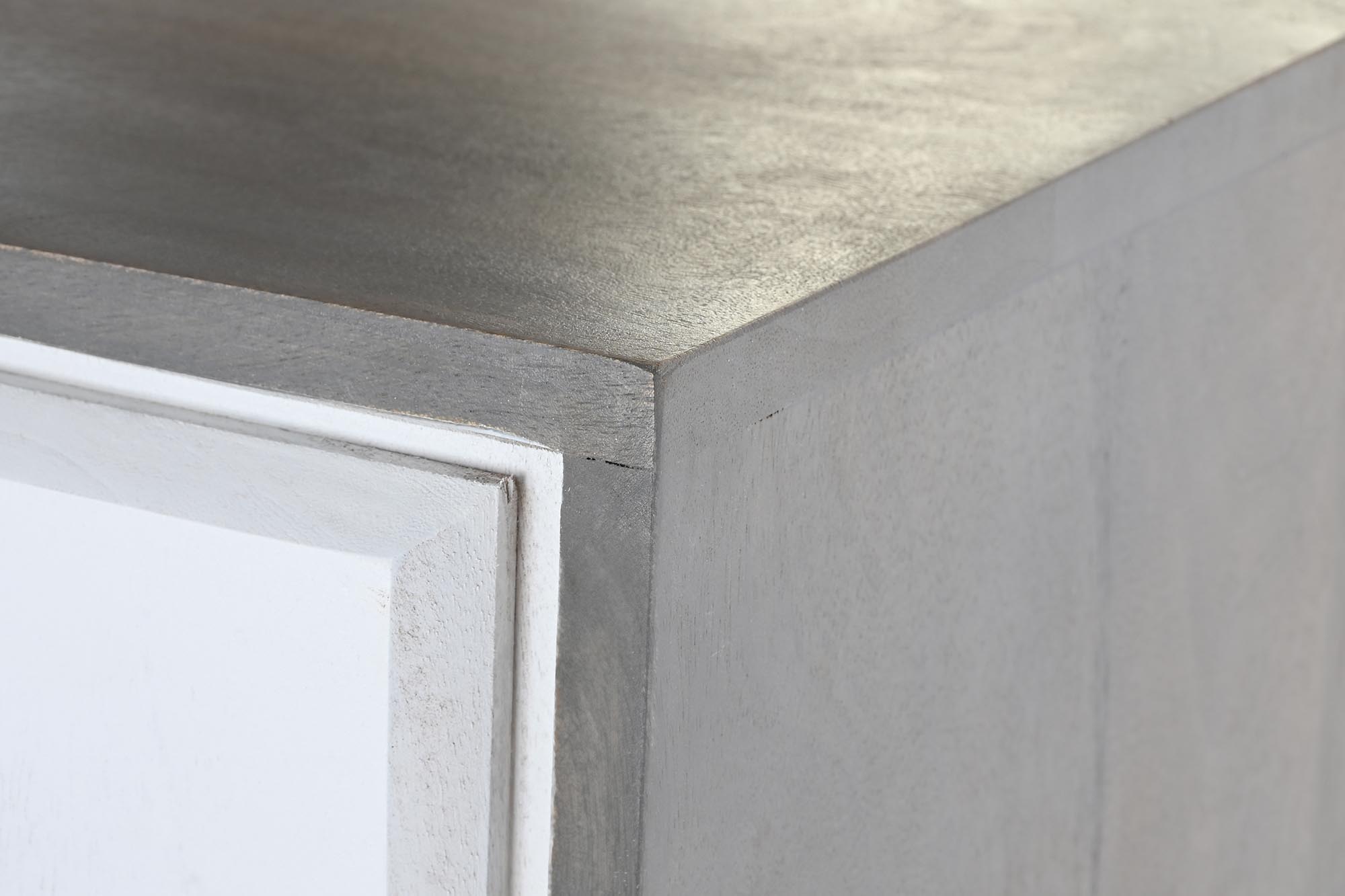 Aparador mango laton 93x41x114 rombo blanco