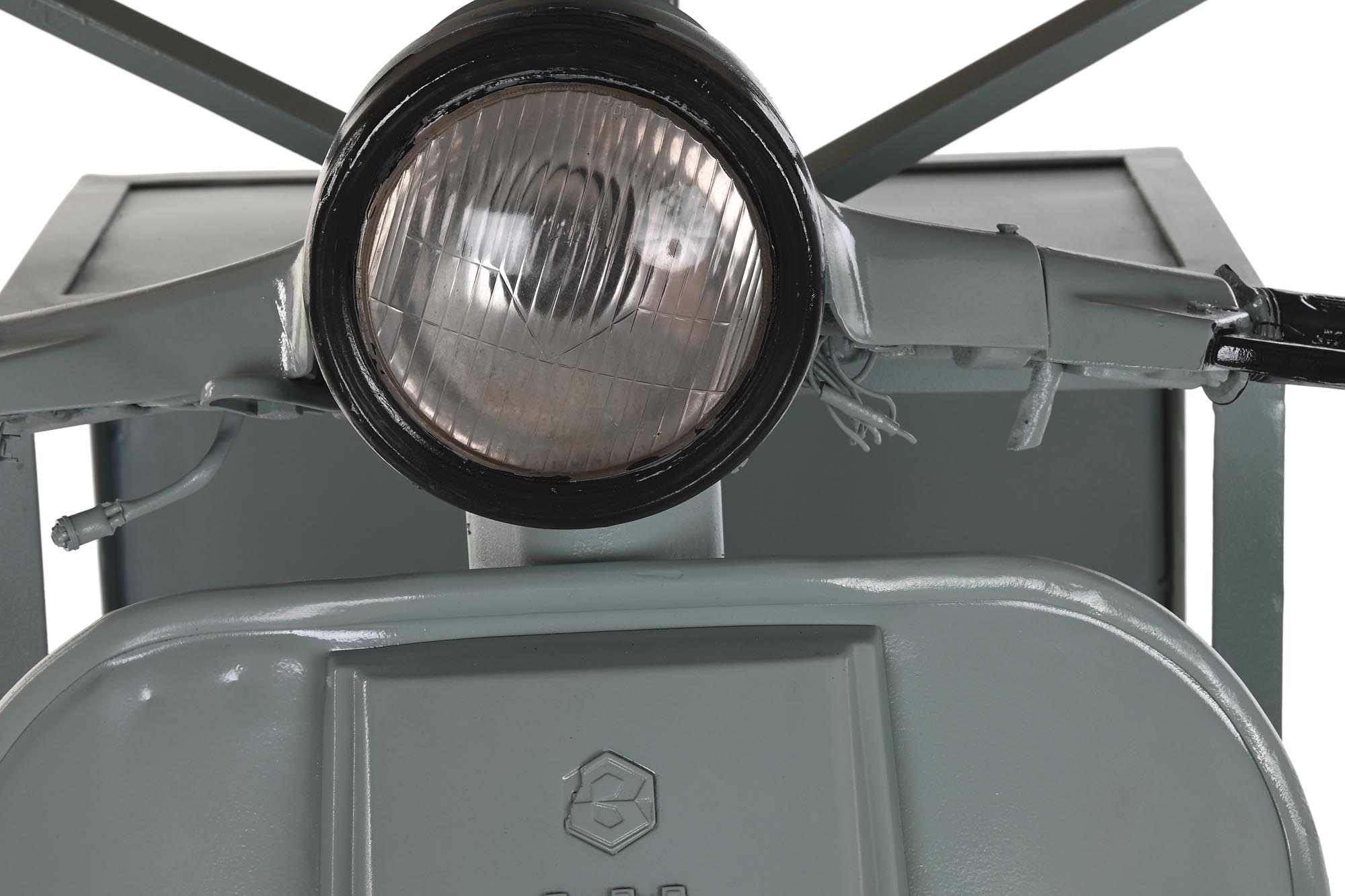 Mesa hierro mango 116x72x110 moto desgastado