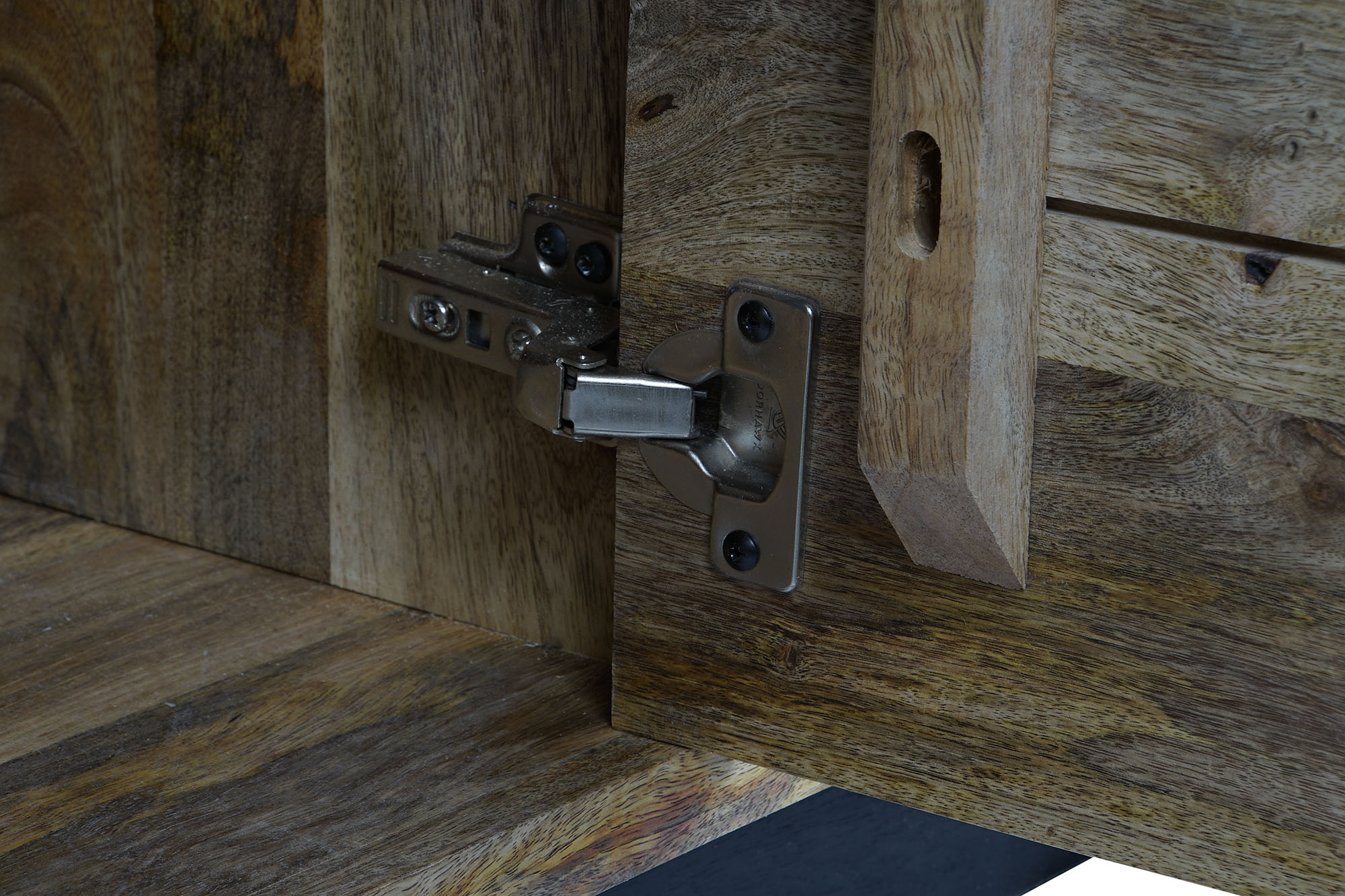 Buffet mango 145x42x72