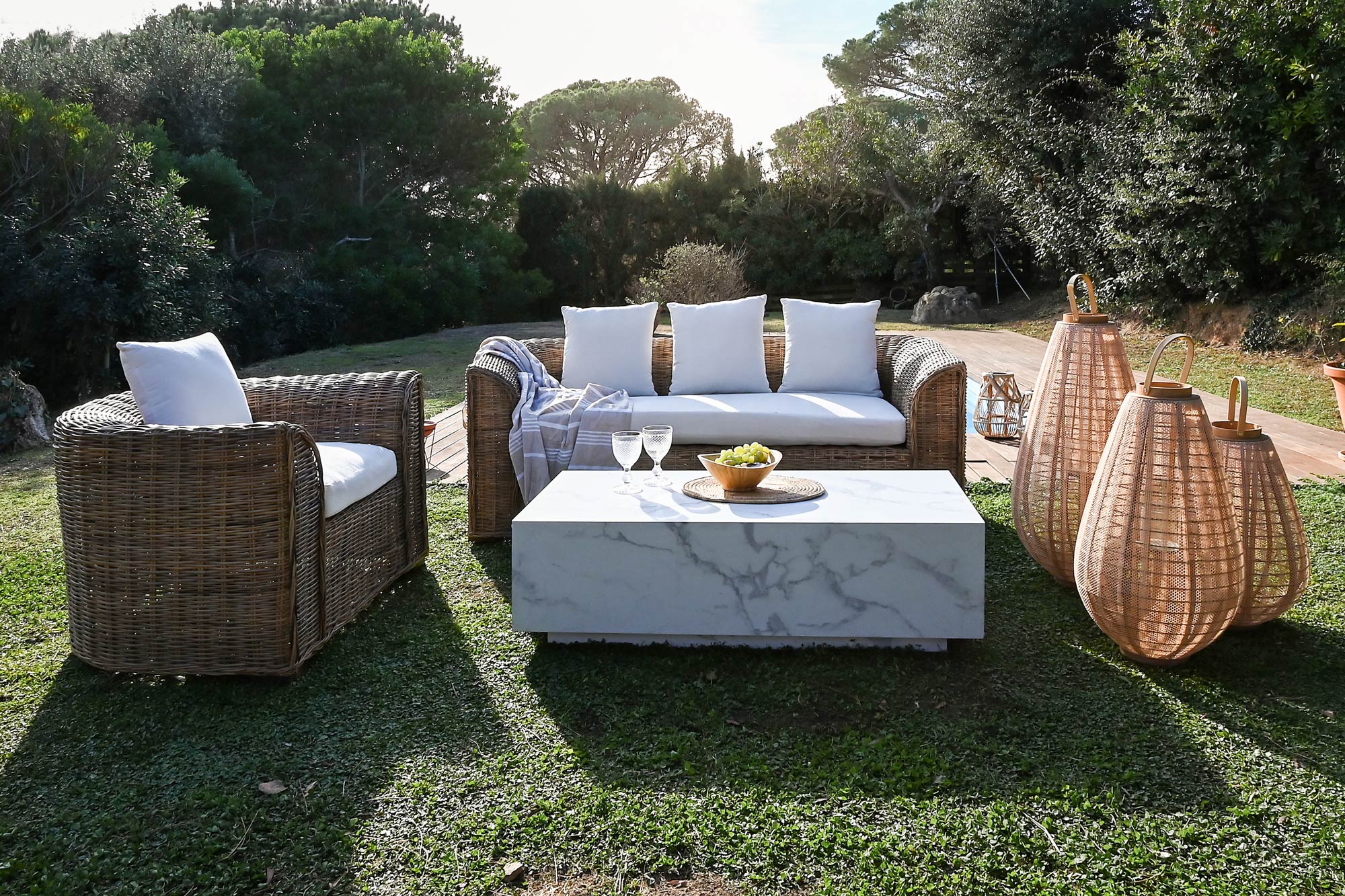Sofa ratan 174x88x69 con cojines algod n natural