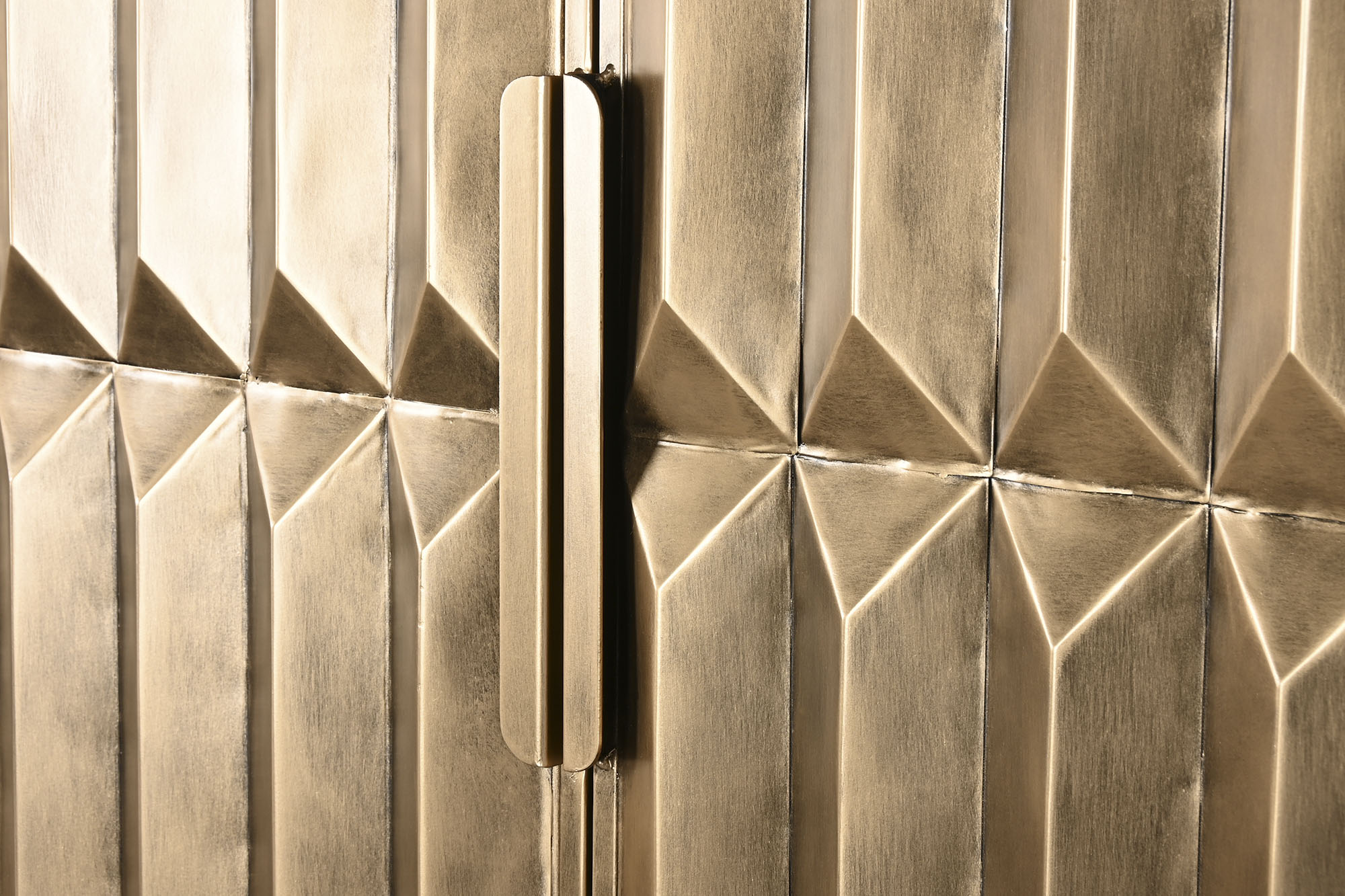 Aparador metal 89,5x43x170 30,25 dorado
