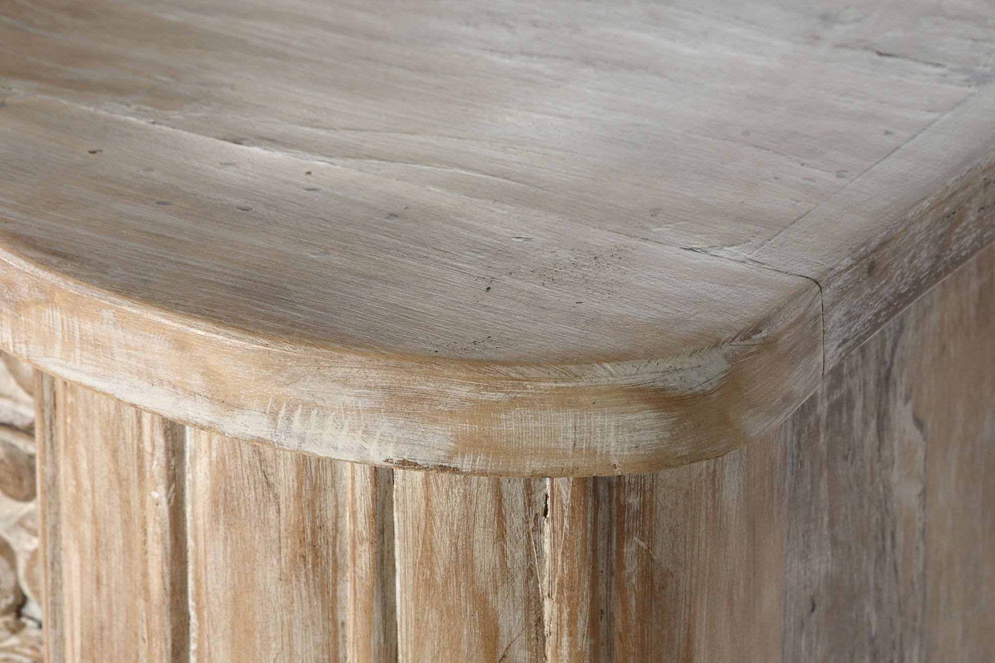 Consola madera 233x47x91 83,60 tallas antiguas