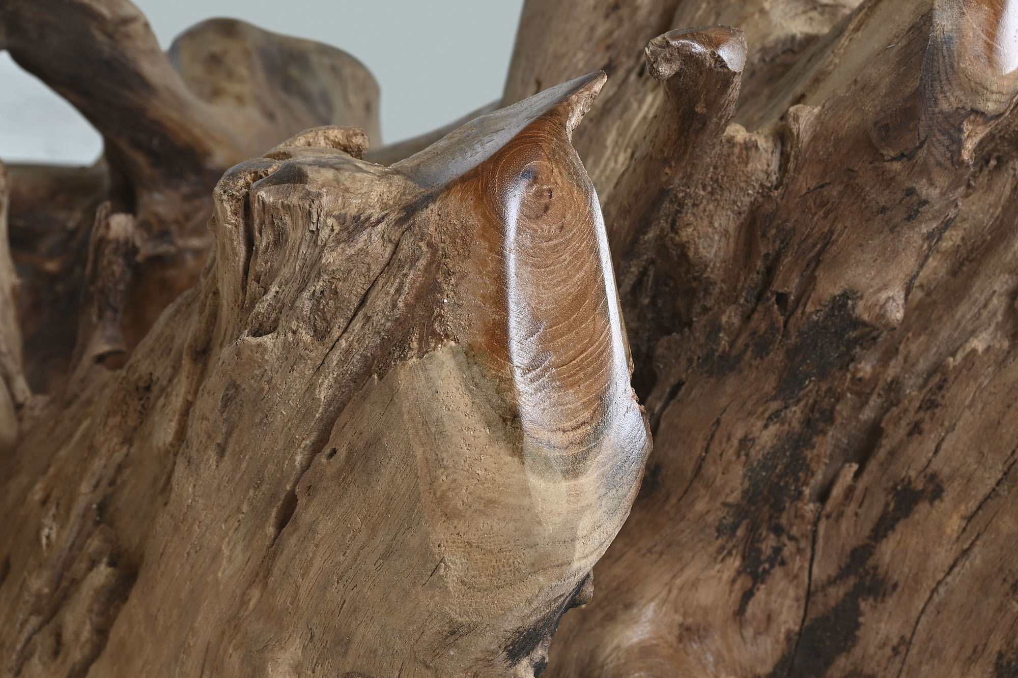 Mesa comedor raiz de teca 160x160x76