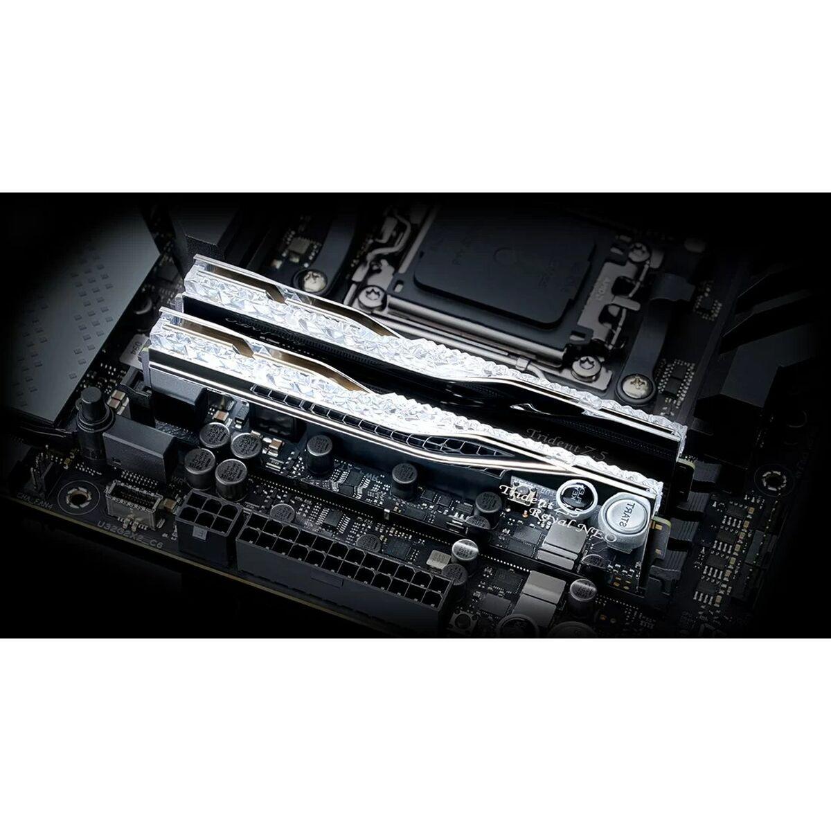 Memoria RAM GSKILL Trident Z5 Royal Neo F5-6000J2636H32GX2-TR5NS 64 GB DDR5