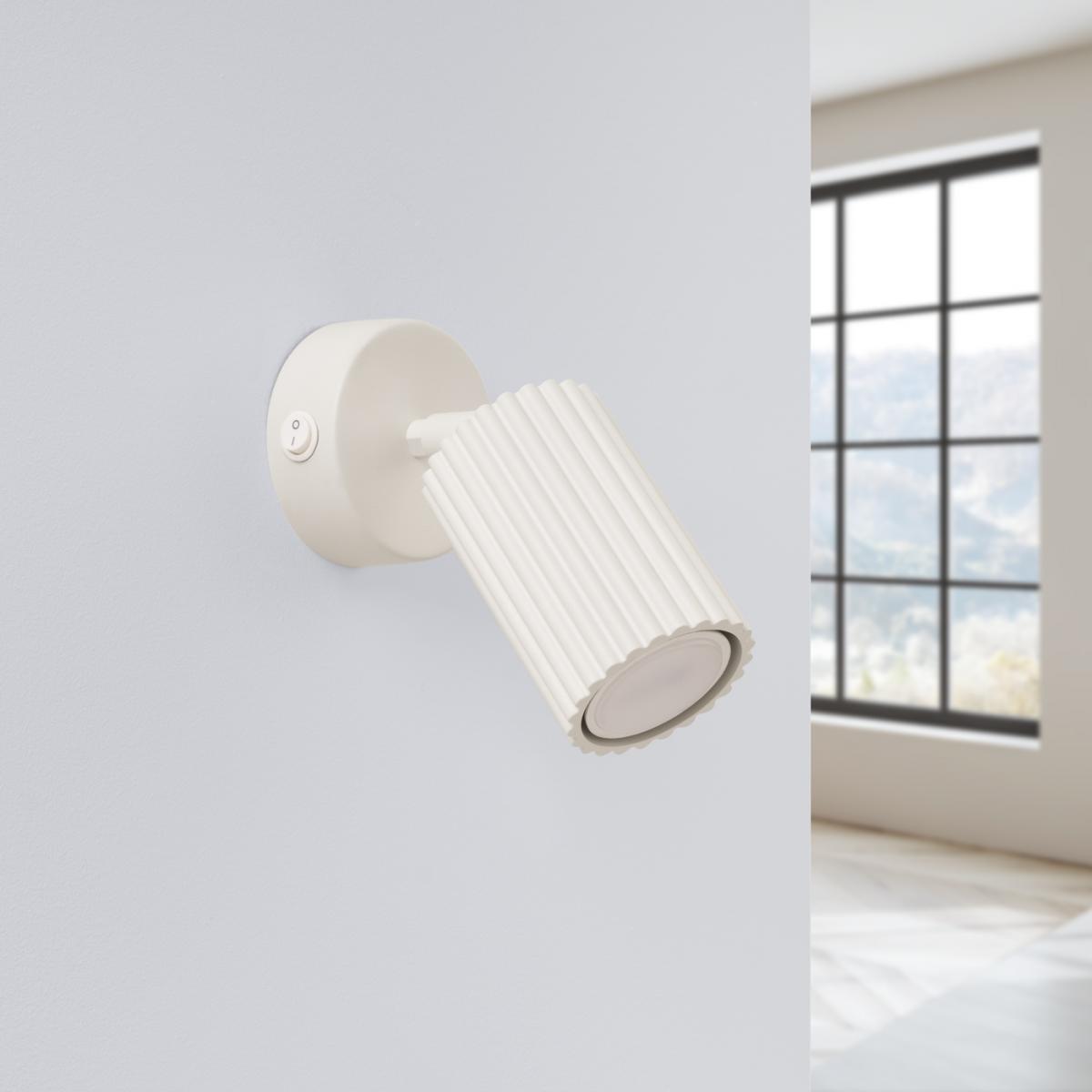Sollux Aplique KARBON beige con interruptor N/A
