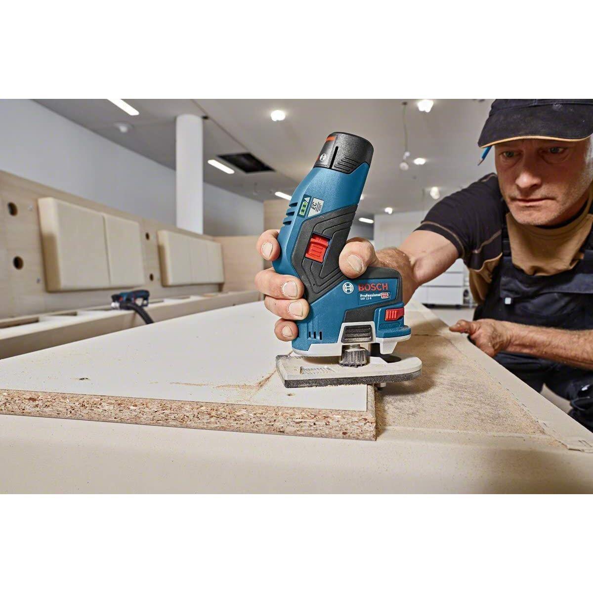Fresadora de cantos BOSCH Professional 06016B0001