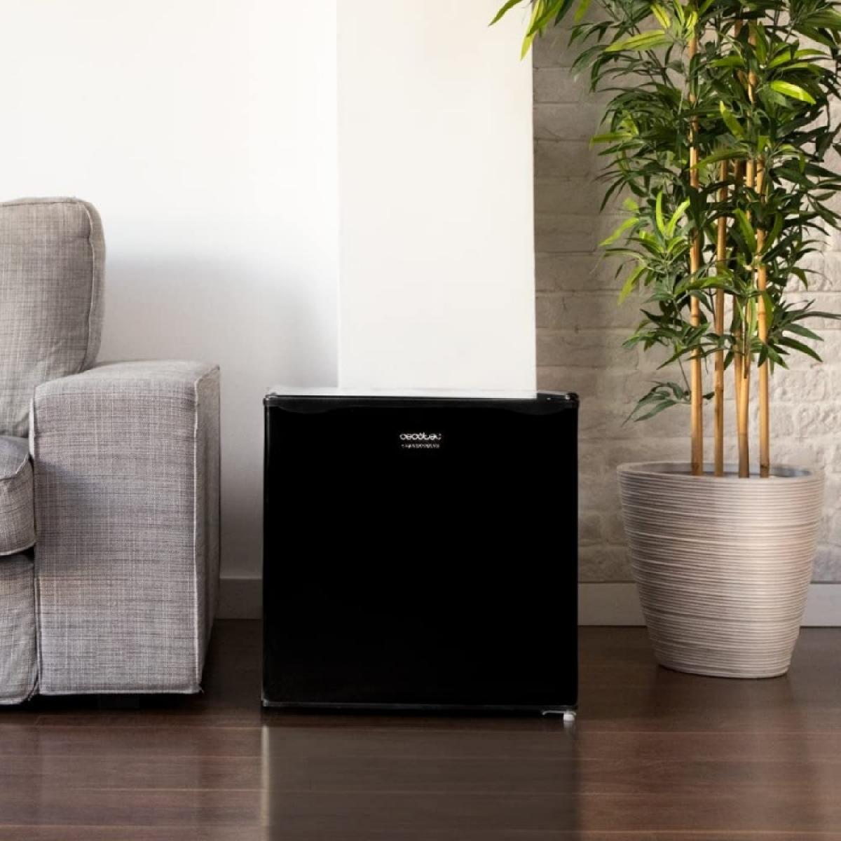 Cecotec Mini frigoríficos GrandCooler 20000 SilentCompress Black E