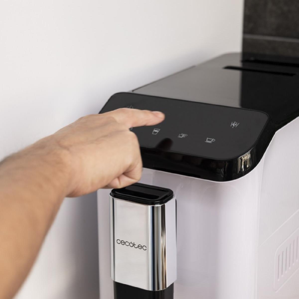 Cecotec Cafeteras superautomáticas Cremmaet Macchia White