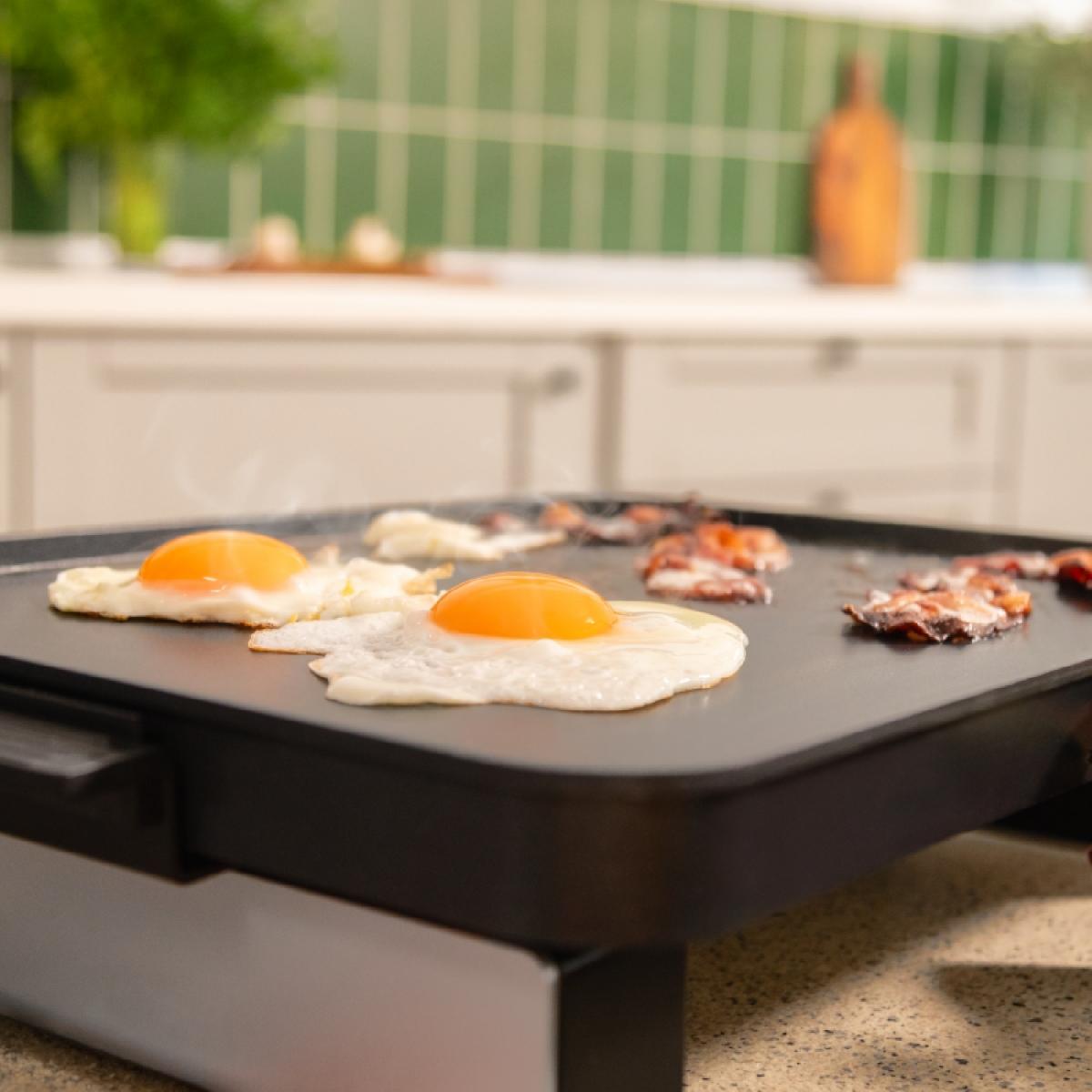 Cecotec Planchas eléctricas Plancha eléctrica Magnet 1800