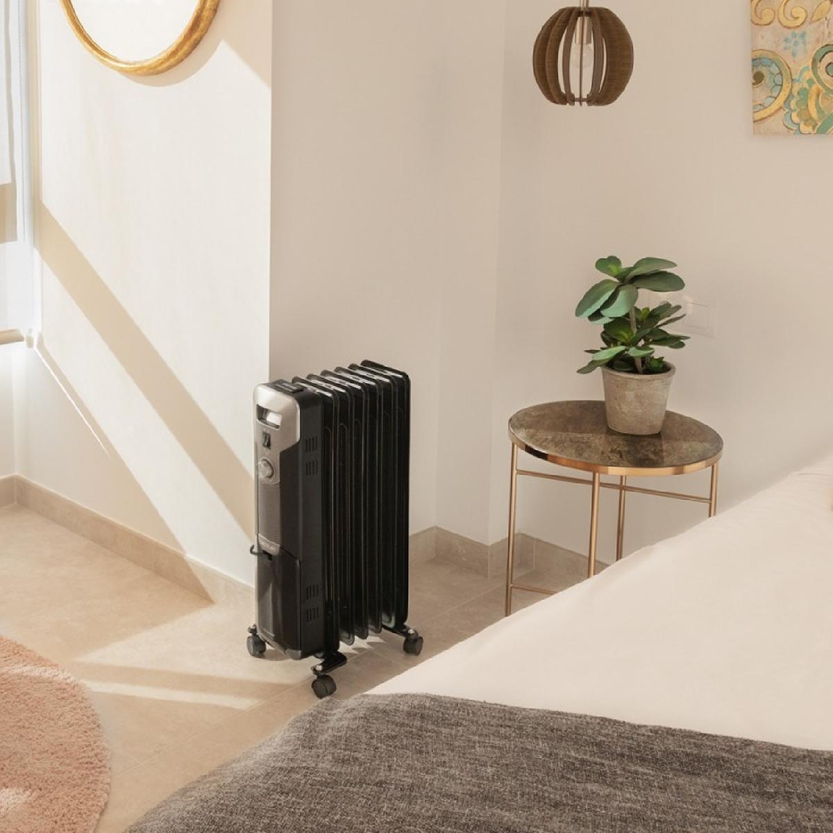 Cecotec Radiadores de aceite Radiador de aceite ReadyWarm 7000 Space Black