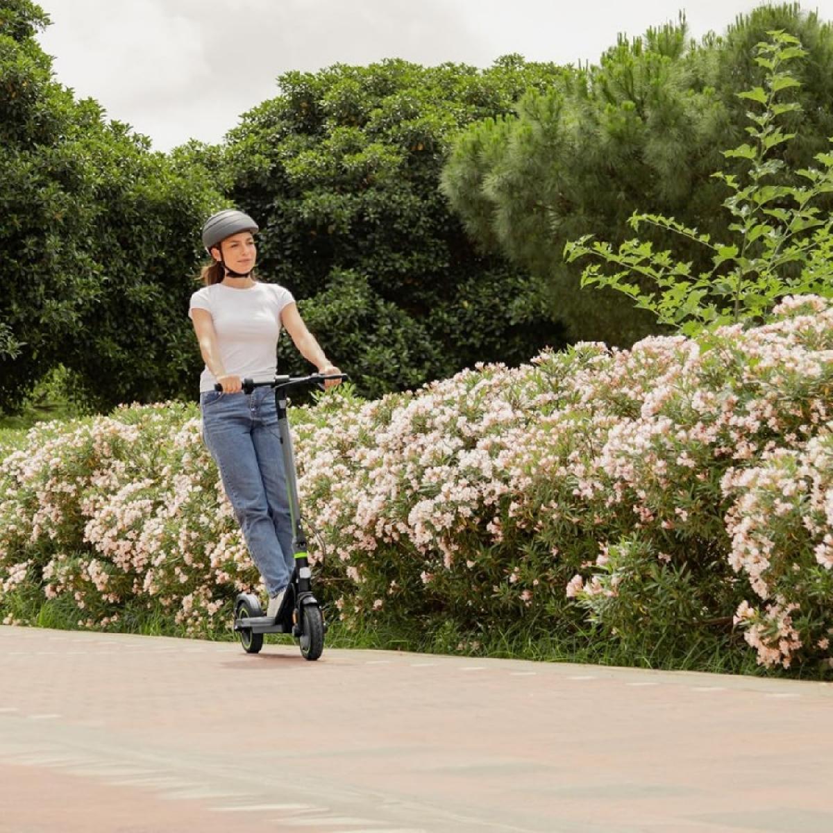 Cecotec Patinetes eléctricos Urbanos y Ligeros Patinete eléctrico Bongo D30