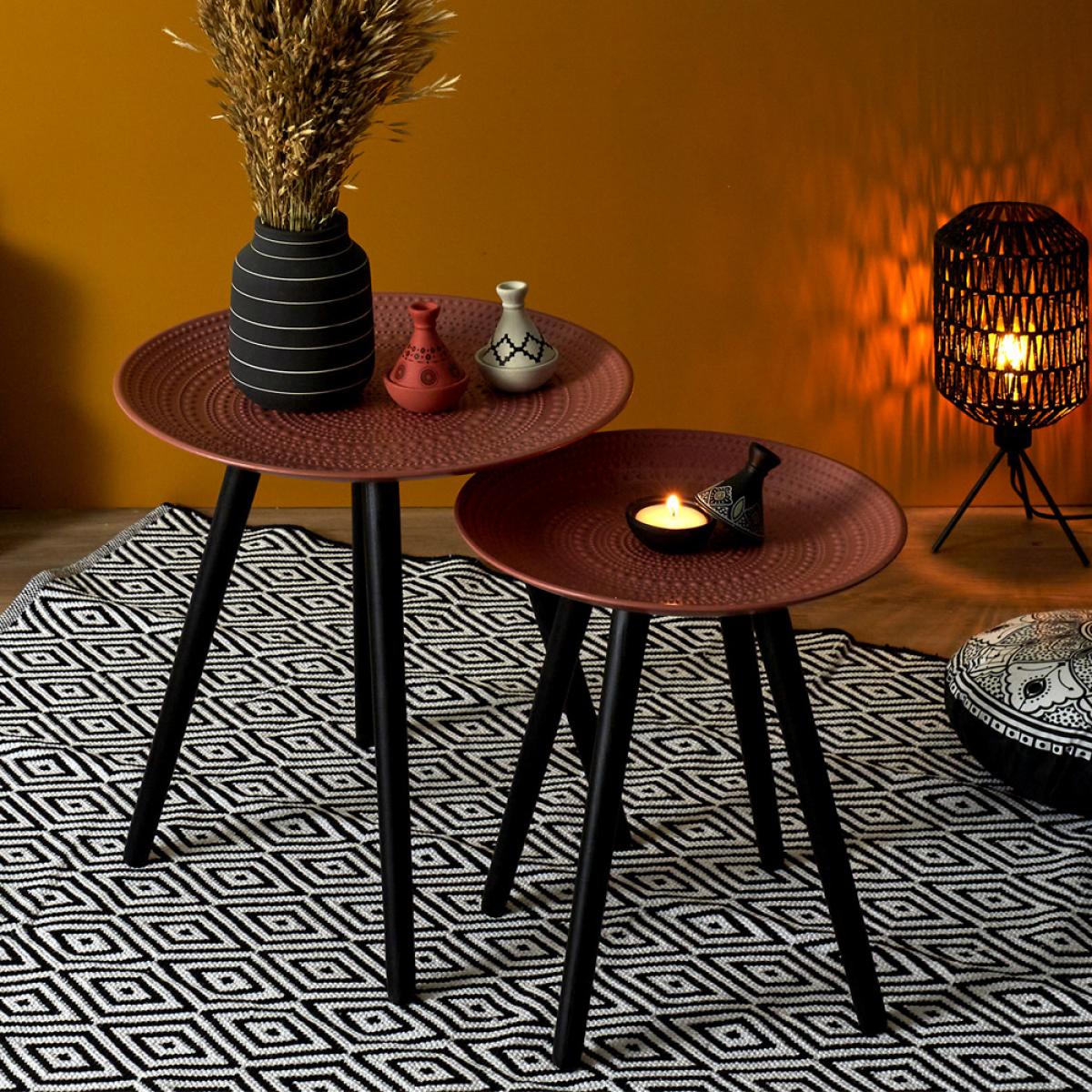 Set 2 mesas nido crelieve ocr