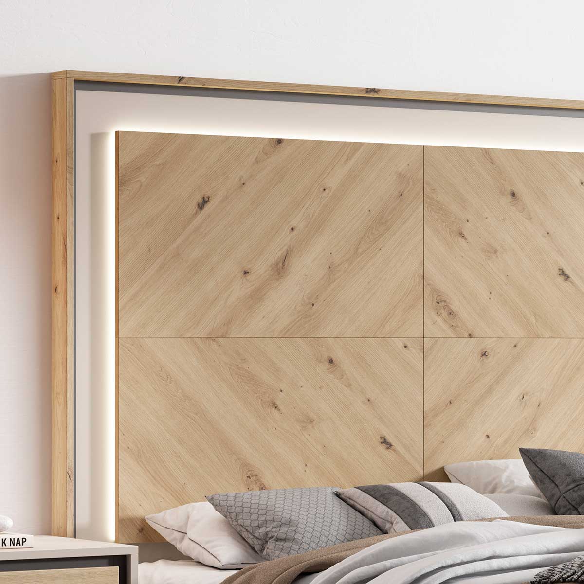 Cabecero y mesitas SOLEK