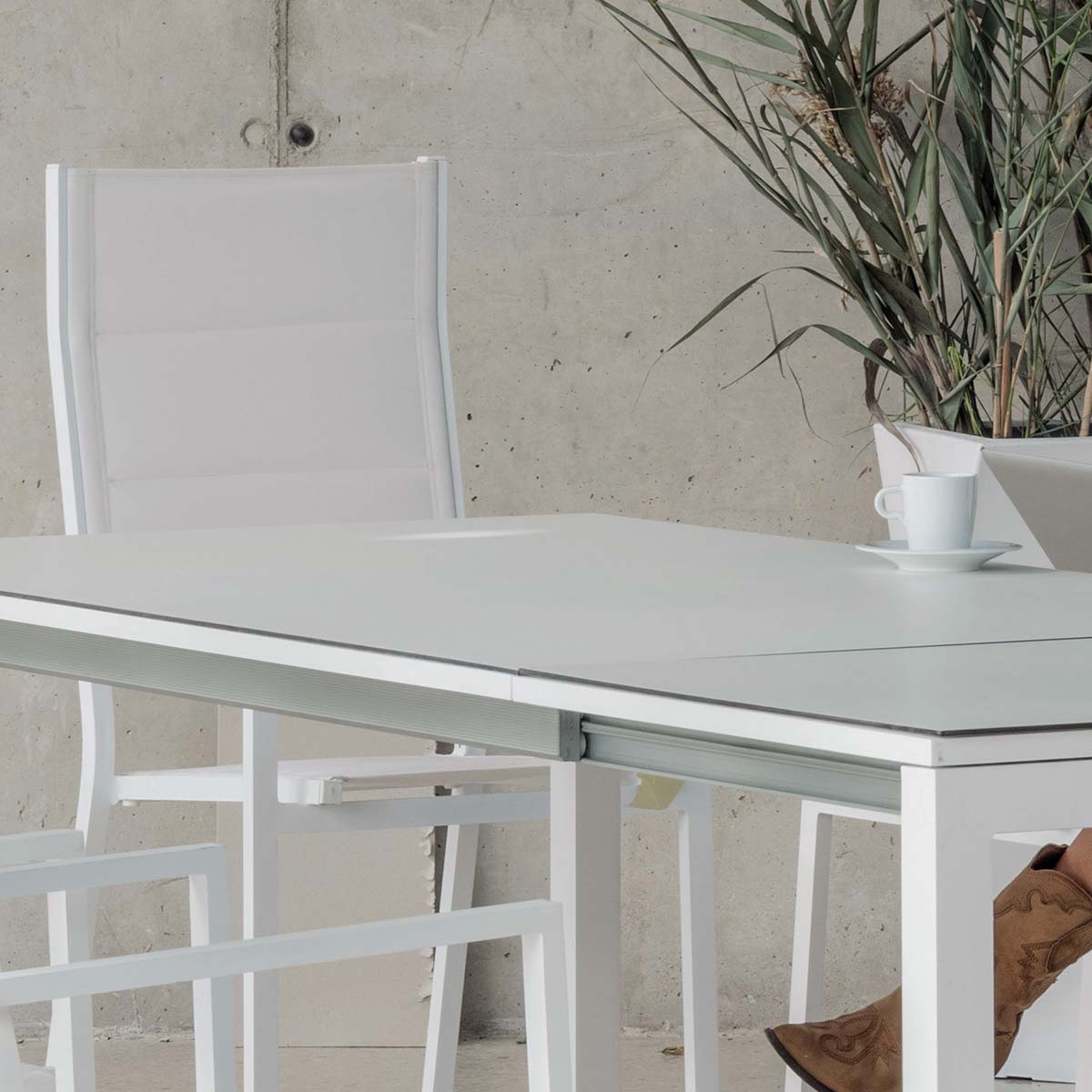 Conjunto de exterior mesa HELDON150 + 8 sillas NIKOX