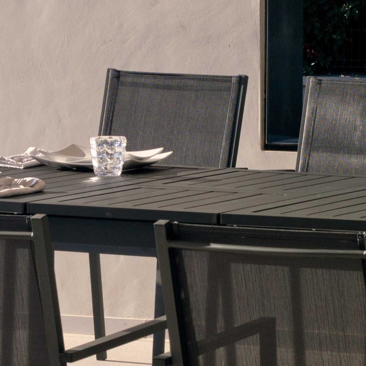 Conjunto de jardín mesa extensible y 8 sillas GLINDERY