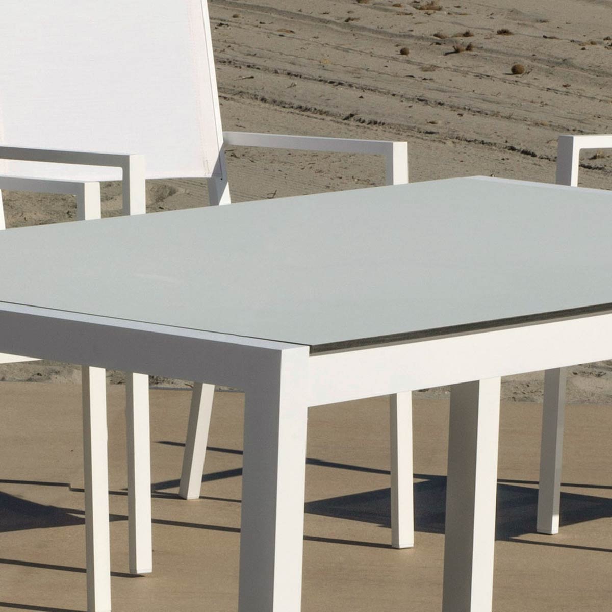 Conjunto jardín mesa y 6 sillas TELGAR 1