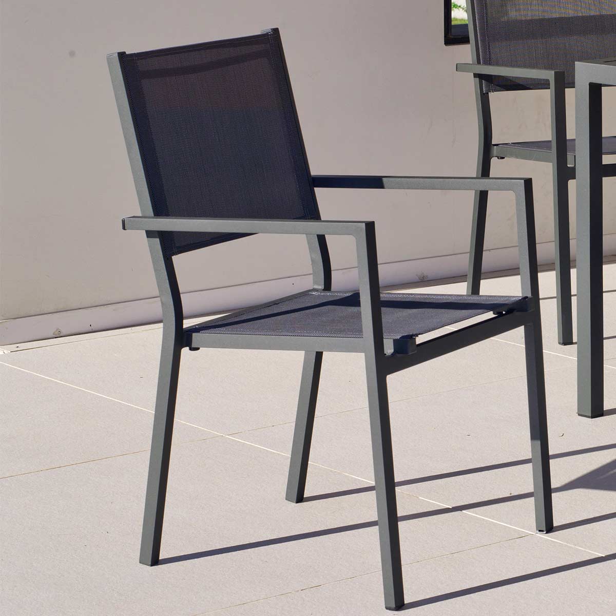 Conjunto jardín mesa y 4 sillas TELGAR 3