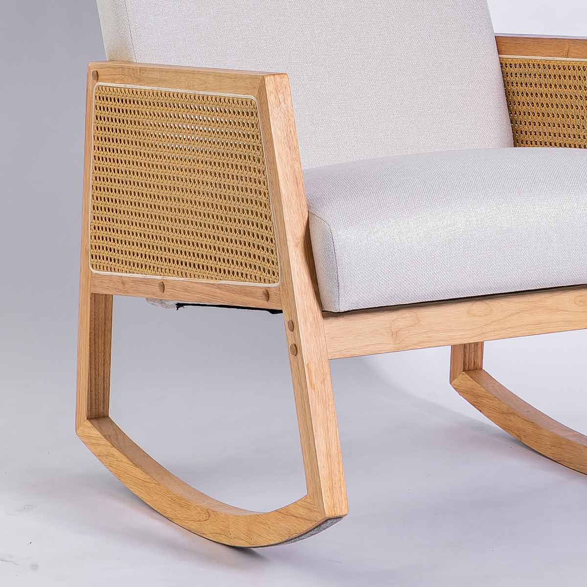 Butaca mecedora PORTIA