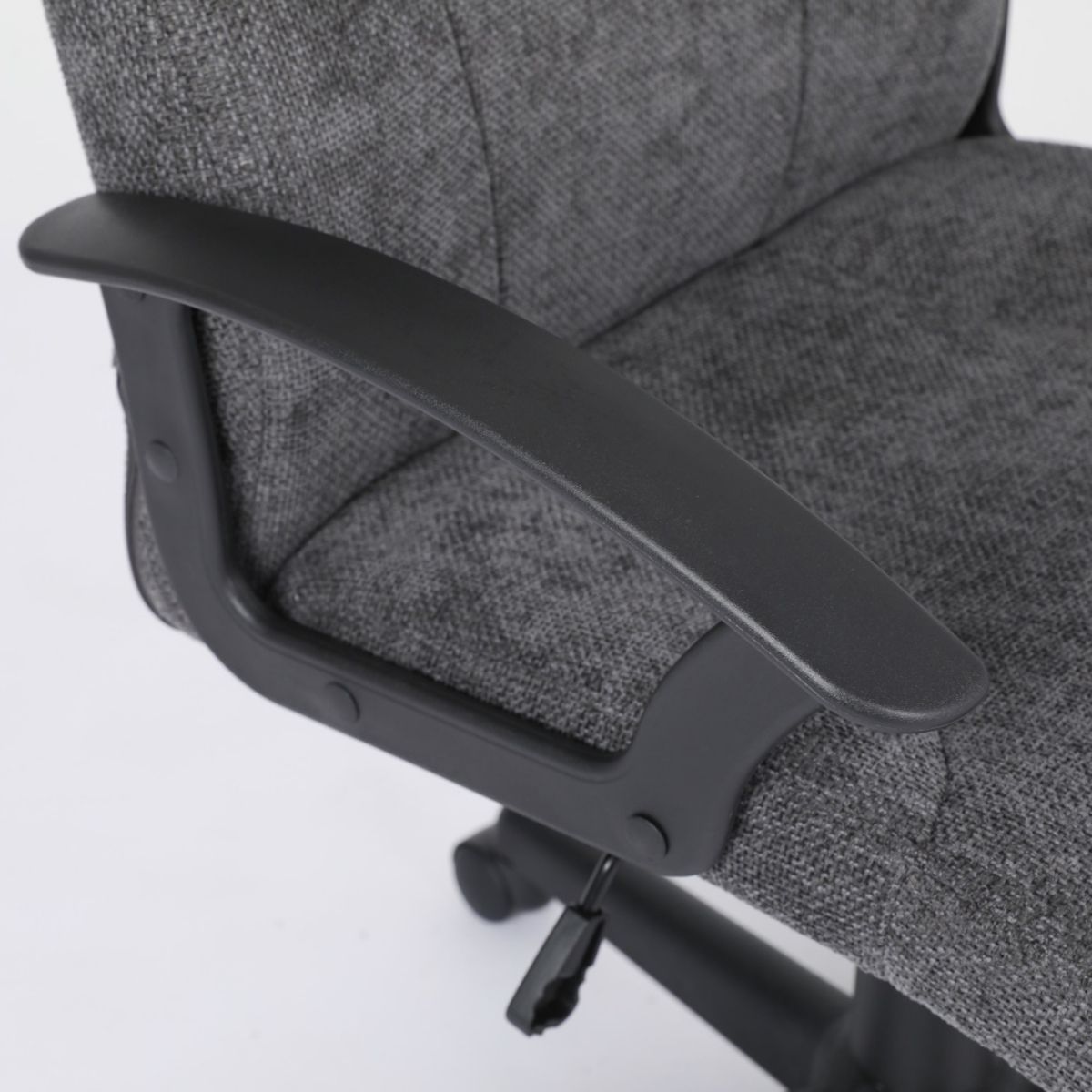 Silla oficina tela gris oscura-estructura negra modelo TYR 