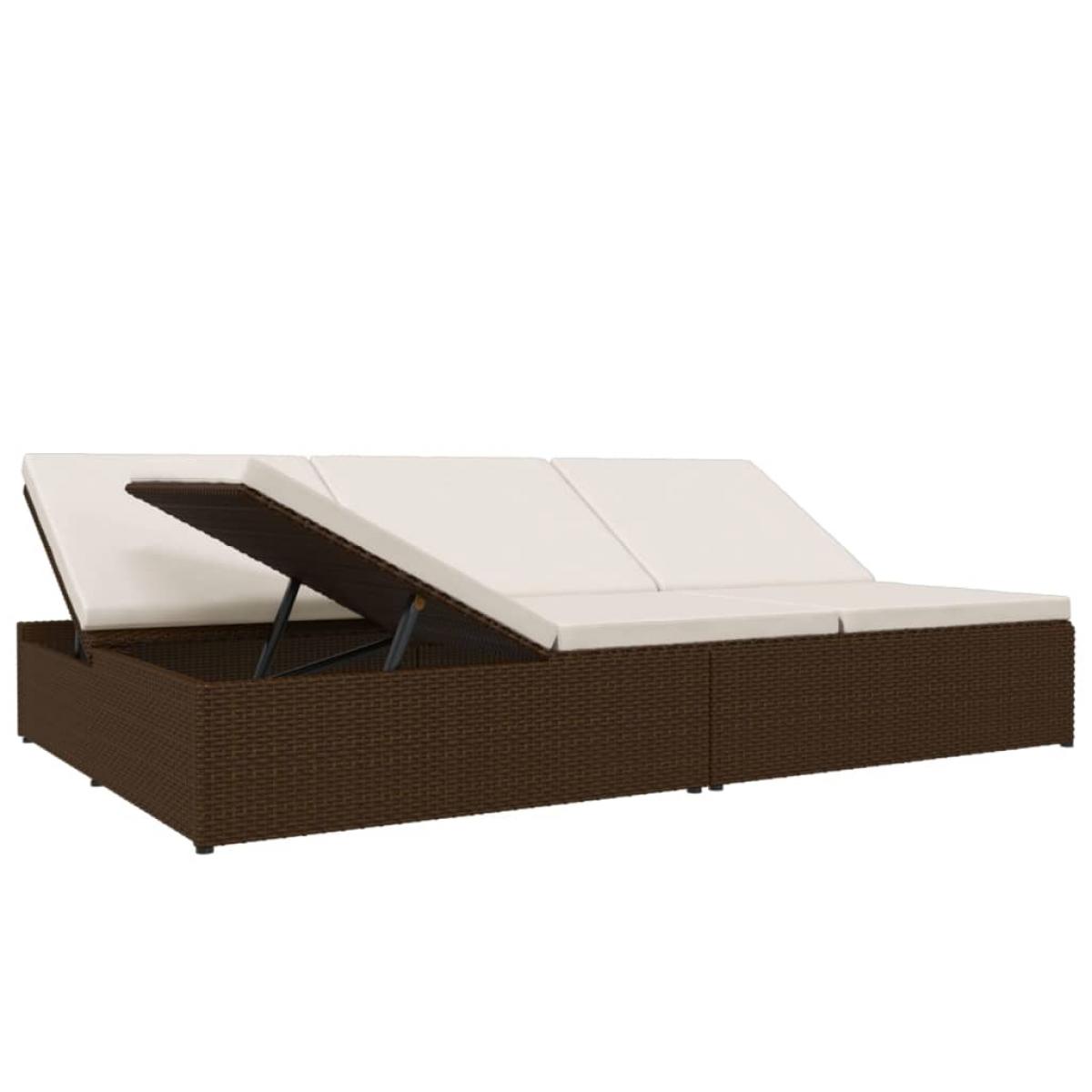 Tumbona convertible con cojines de ratán sintético marrón