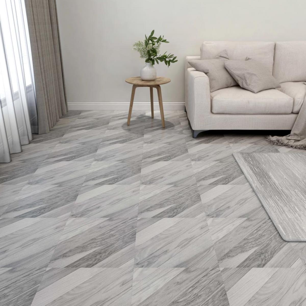 Lamas para suelo autoadhesivas 55 uds PVC gris a rayas 5,11 m²