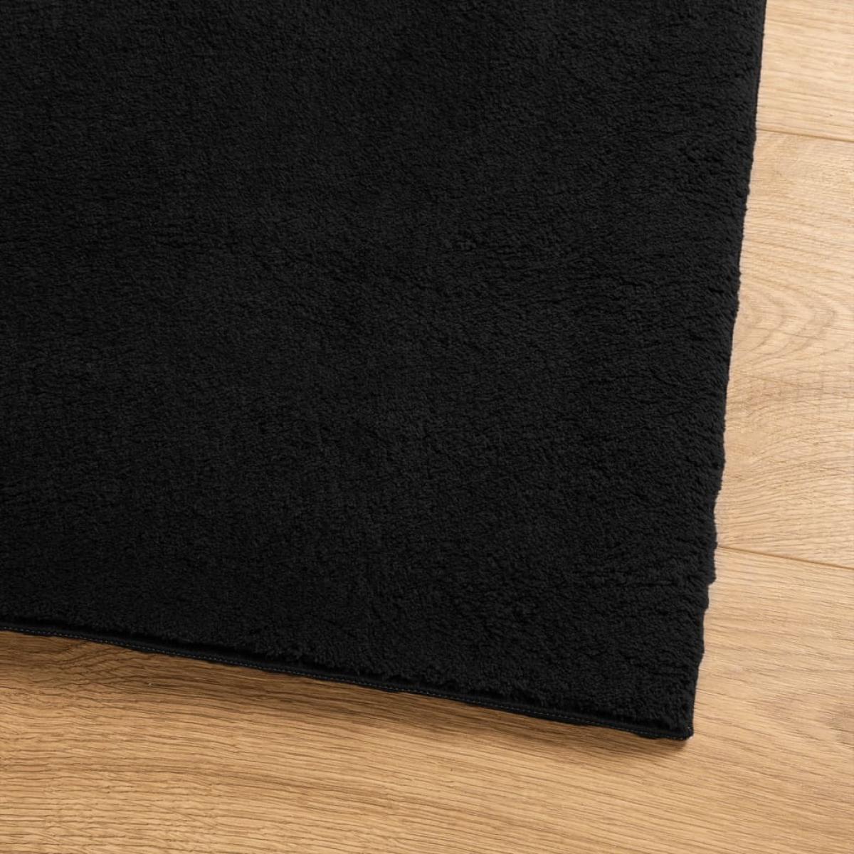 Alfombra de pelo corto suave lavable HUARTE negro 200x280 cm