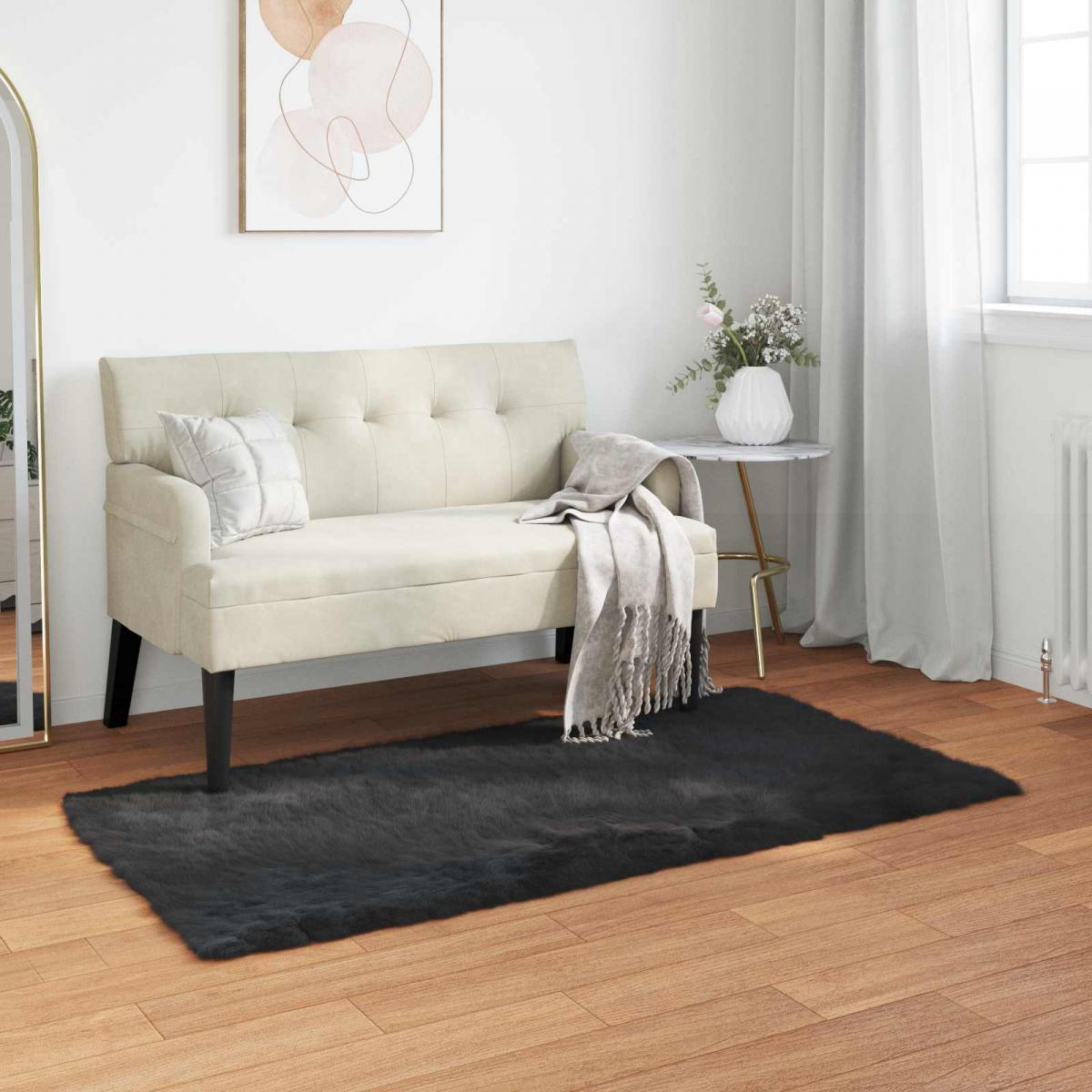 Alfombra de oveja sintética TAFALLA 80 x 150 cm
