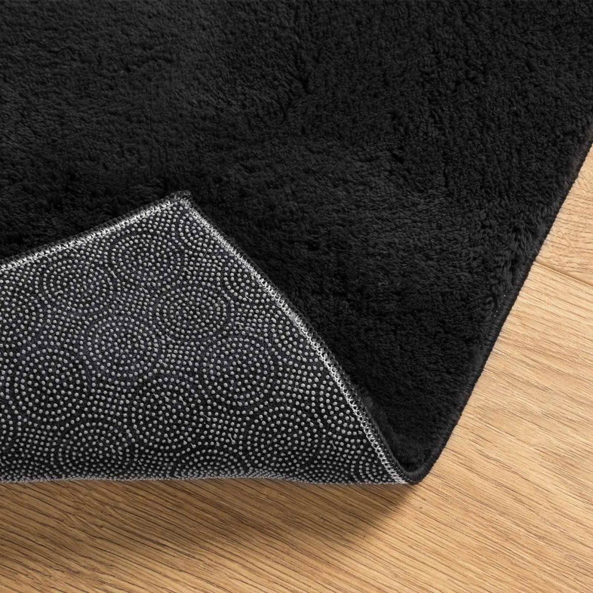 Alfombra suave y lavable de pelo medio HUARTE
